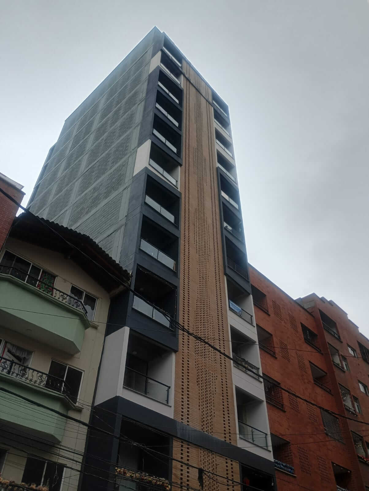 Avance de Obra Momotus - Acabados interiores en obra blanca